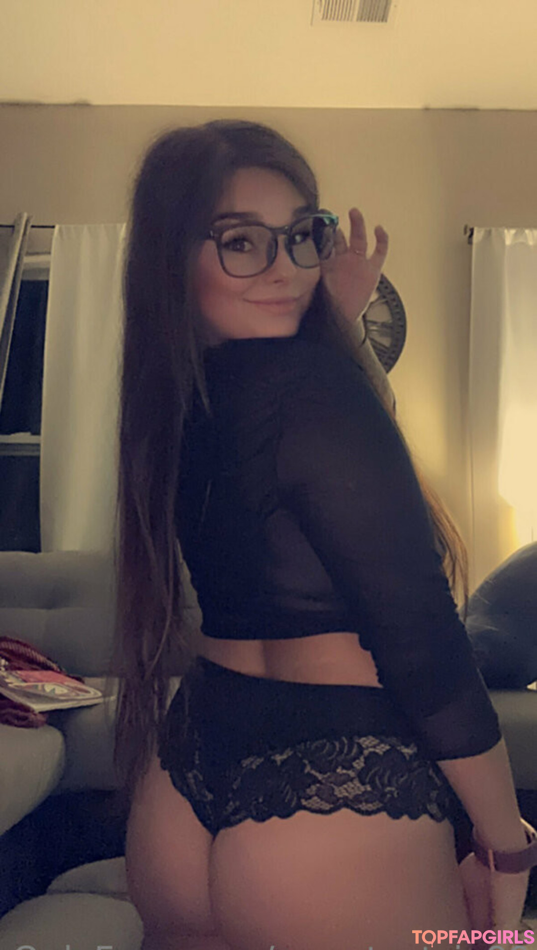 Foto desnuda filtrada de OnlyFans de Sweetestsin99 #4 Foto desnuda filtrada de OnlyFans de Sweetestsin99 #4