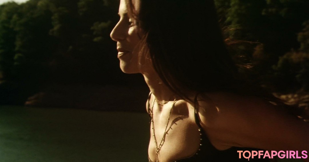 Foto desnuda filtrada de OnlyFans de Sabdra Bullock #193 Foto desnuda filtrada de OnlyFans de Sabdra Bullock #193