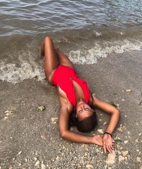 Foto desnuda filtrada de OnlyFans de Osijek