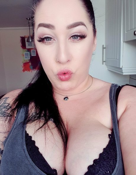 Cream_my_holes