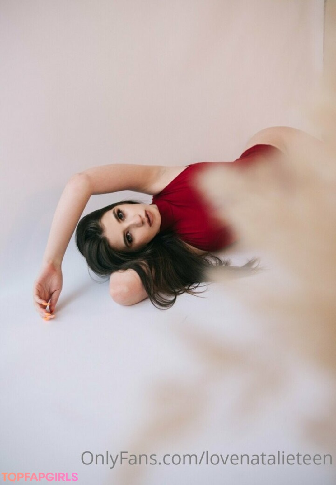 Foto desnuda filtrada de OnlyFans de Travelthewholeworld #5 Foto desnuda filtrada de OnlyFans de Travelthewholeworld #5