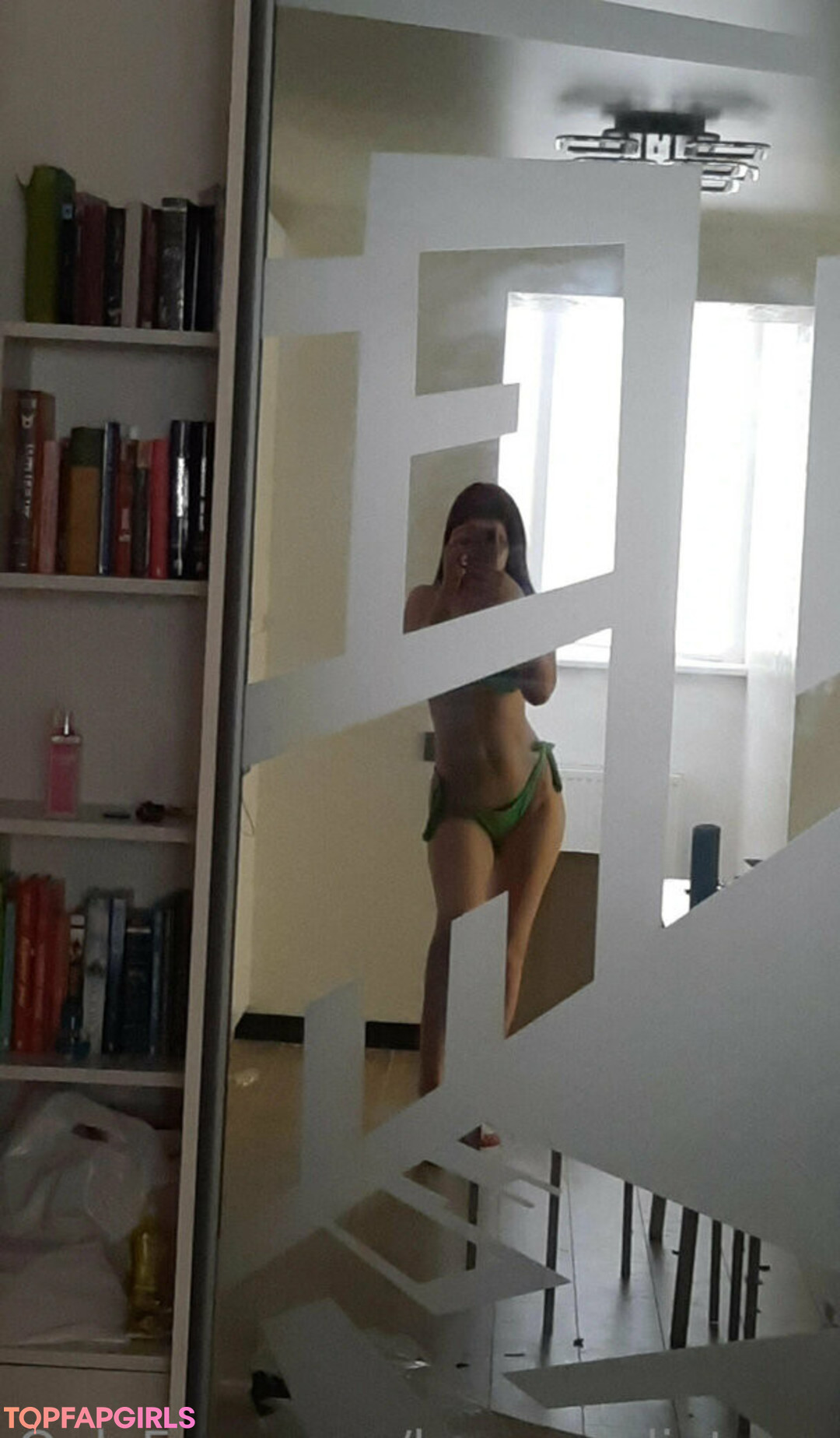 Foto desnuda filtrada de OnlyFans de Travelthewholeworld #80 Foto desnuda filtrada de OnlyFans de Travelthewholeworld #80