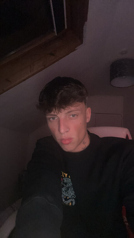 Foto desnuda filtrada de OnlyFans de J