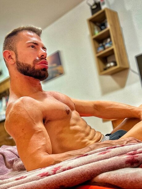 Foto desnuda filtrada de OnlyFans de Andreas Foureira
