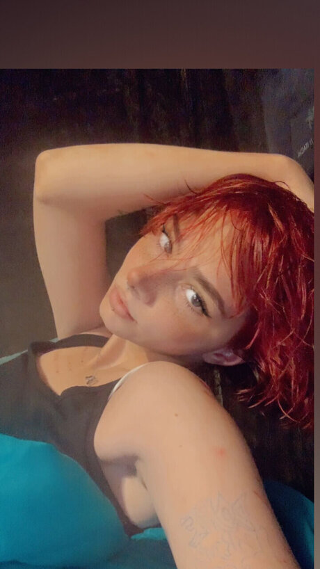 Foto desnuda filtrada de OnlyFans de Smutreader