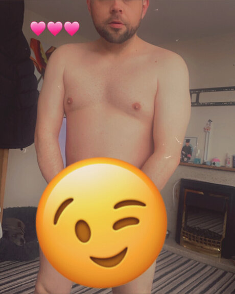 Foto desnuda filtrada de OnlyFans de  Ampampampamp 