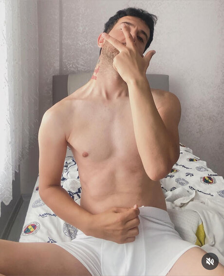  Ozan Karayel 