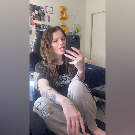 Foto desnuda filtrada de OnlyFans de Madiee