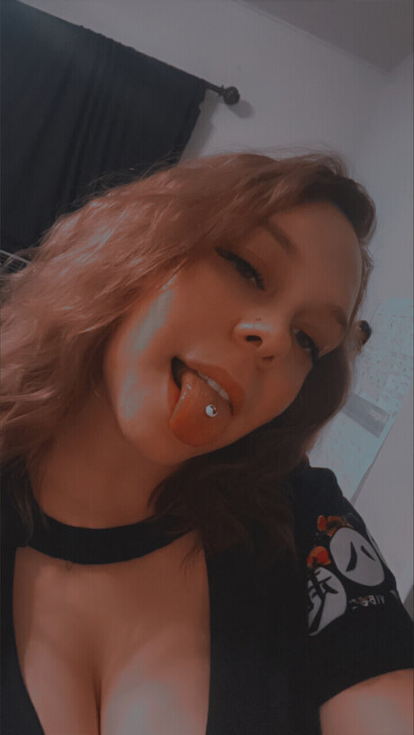 Foto desnuda filtrada de OnlyFans de Dezzie