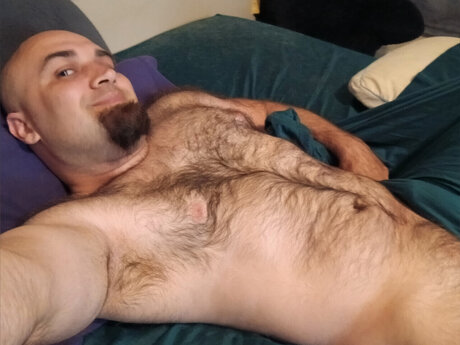 Foto desnuda filtrada de OnlyFans de Bearlyconscious