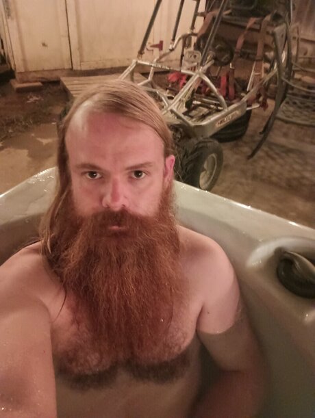 Foto desnuda filtrada de OnlyFans de Redbeardlongdick