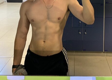 Foto desnuda filtrada de OnlyFans de Dylan