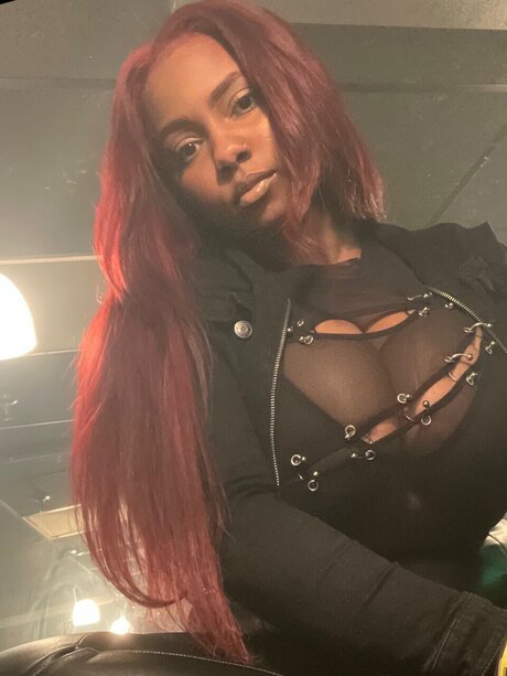 Foto desnuda filtrada de OnlyFans de Plae