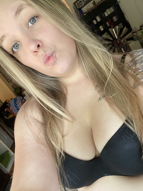 Foto desnuda filtrada de OnlyFans de Nikki Bby