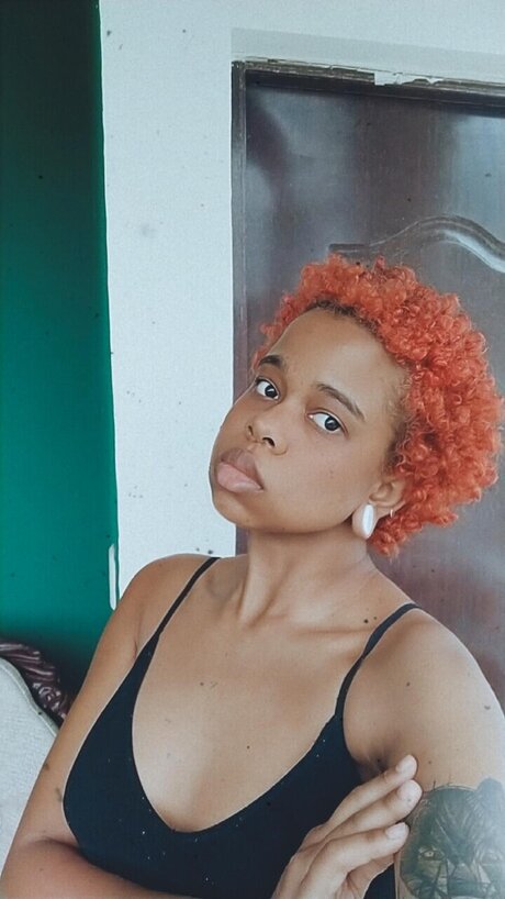 Foto desnuda filtrada de OnlyFans de Sum