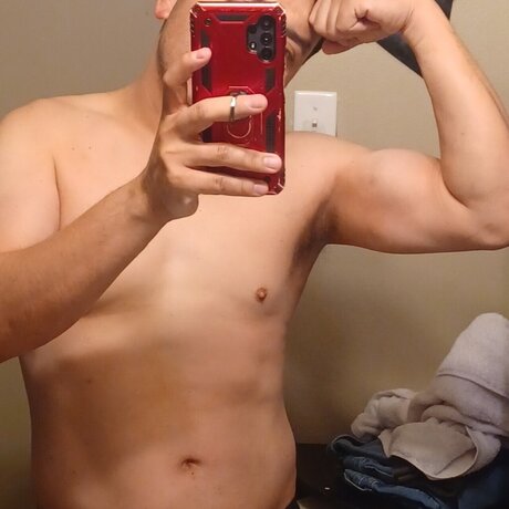 Foto desnuda filtrada de OnlyFans de Gilbert Soliz Jr