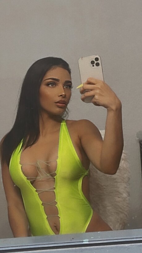 Foto desnuda filtrada de OnlyFans de Phe 