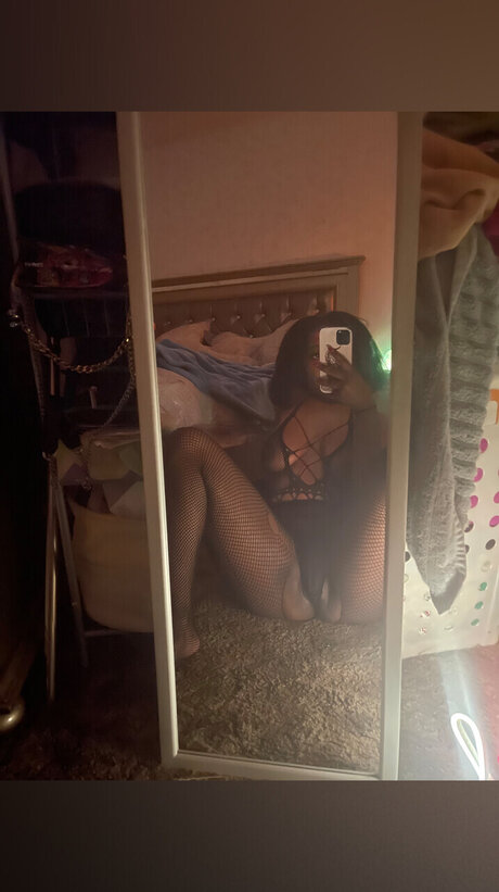 Foto desnuda filtrada de OnlyFans de Juicy