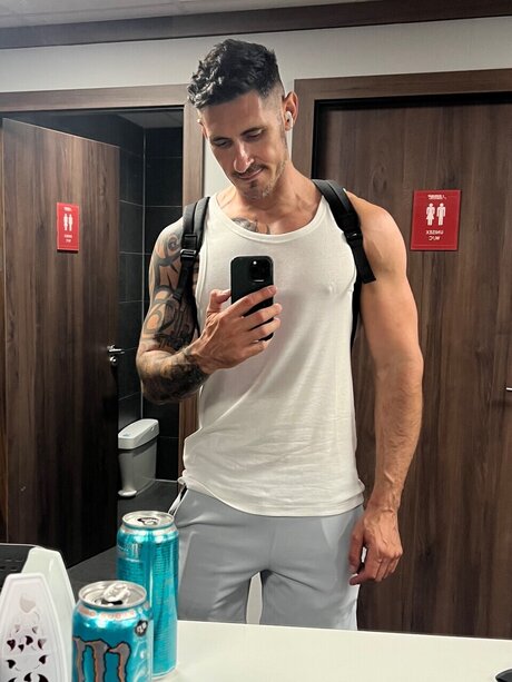 Foto desnuda filtrada de OnlyFans de Jason Black