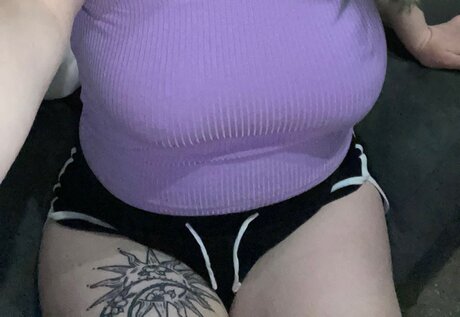 Foto desnuda filtrada de OnlyFans de Alivia