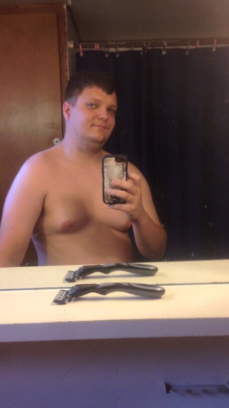 Foto desnuda filtrada de OnlyFans de Bobby