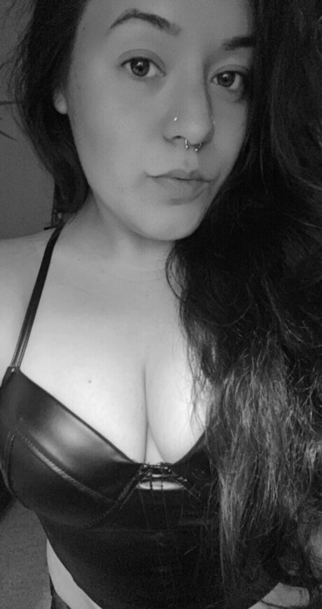 Foto desnuda filtrada de OnlyFans de Sillyxo