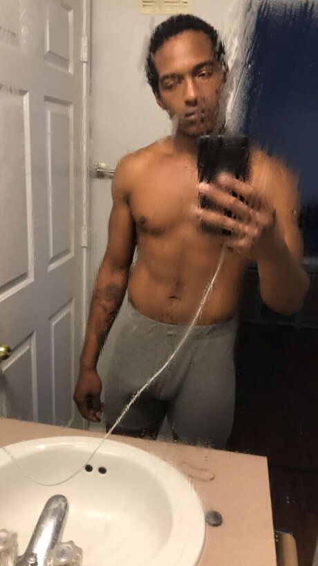 Foto desnuda filtrada de OnlyFans de Kingnate