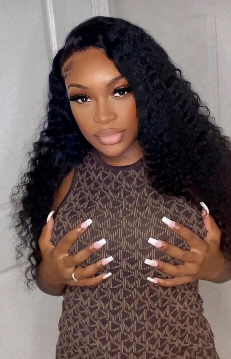 Foto desnuda filtrada de OnlyFans de Chocolateting