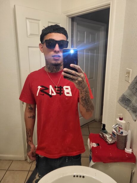 Foto desnuda filtrada de OnlyFans de Bryan Garcia