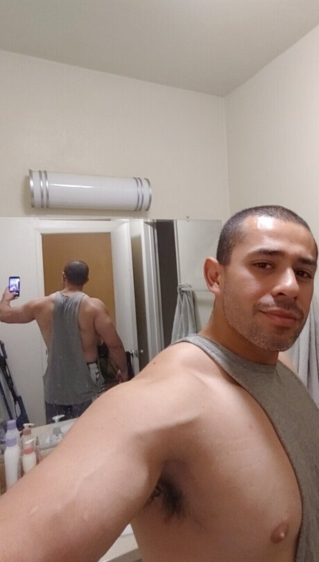 Foto desnuda filtrada de OnlyFans de Chris Gutierrez