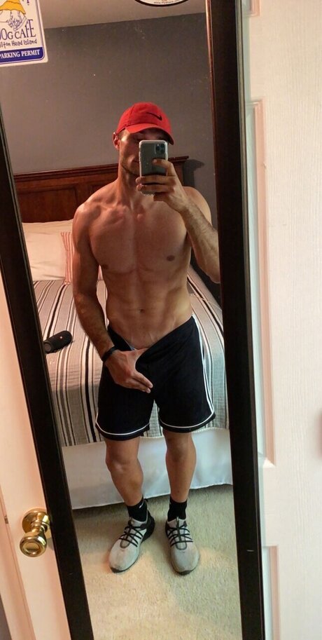 Foto desnuda filtrada de OnlyFans de Adam Pursley