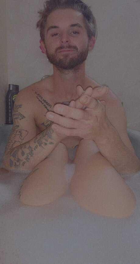 Foto desnuda filtrada de OnlyFans de Bigolmike