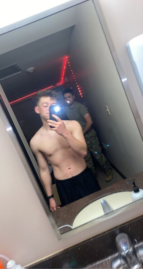 Foto desnuda filtrada de OnlyFans de Jacob
