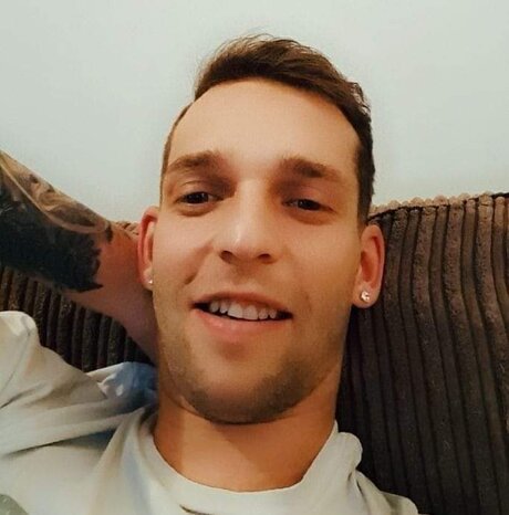 Foto desnuda filtrada de OnlyFans de Justasimpleguy
