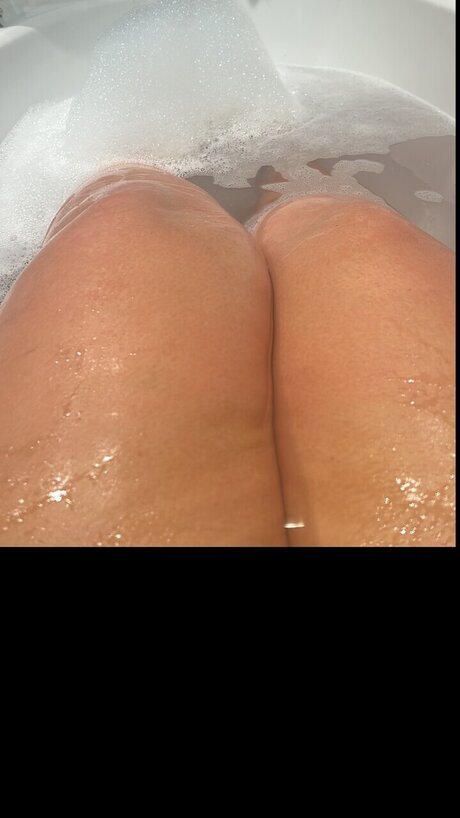 Foto desnuda filtrada de OnlyFans de Taytay2797