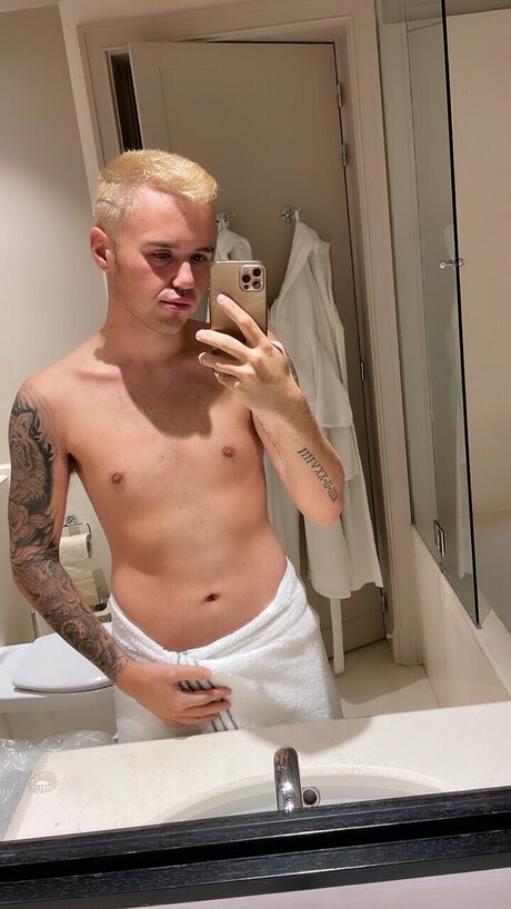 Foto desnuda filtrada de OnlyFans de Verse98