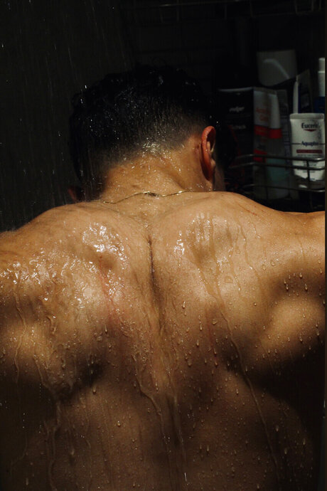 Foto desnuda filtrada de OnlyFans de Alessandro G