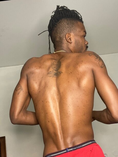 Foto desnuda filtrada de OnlyFans de Big Block