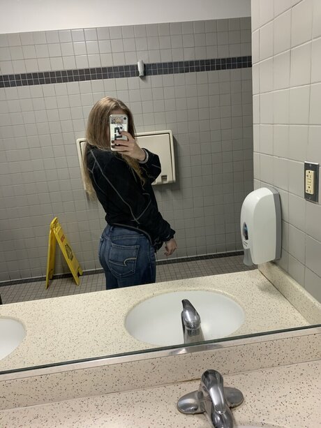 Foto desnuda filtrada de OnlyFans de Julz