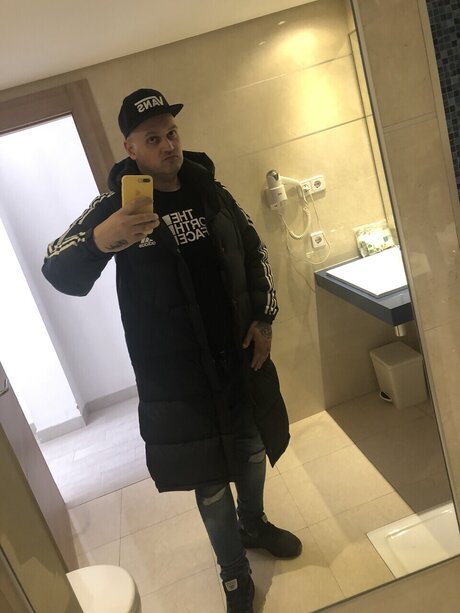 Foto desnuda filtrada de OnlyFans de Michael Diaz