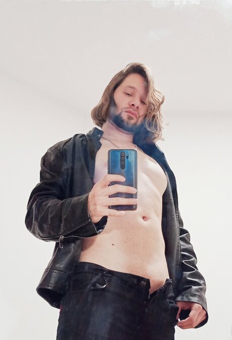 Foto desnuda filtrada de OnlyFans de Maxi