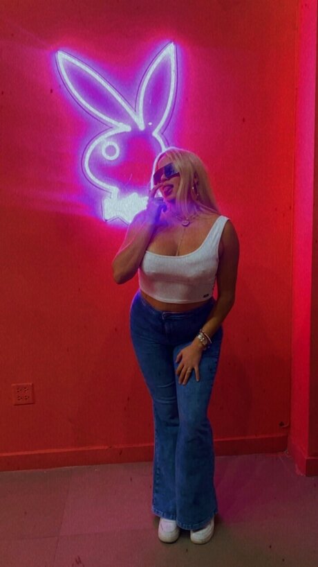 Foto desnuda filtrada de OnlyFans de Sofia Versace