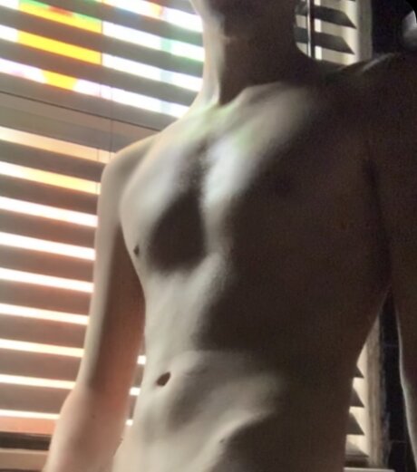 Foto desnuda filtrada de OnlyFans de Giovanni