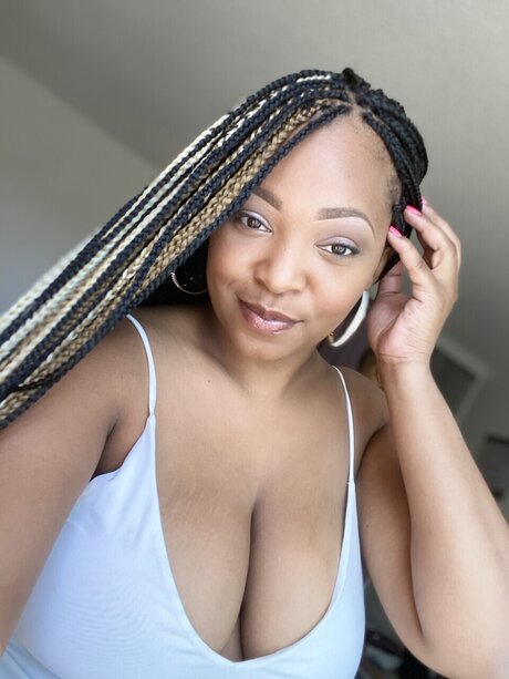 Foto desnuda filtrada de OnlyFans de Trish B
