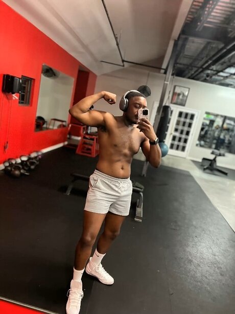 Foto desnuda filtrada de OnlyFans de Aiyden Moore