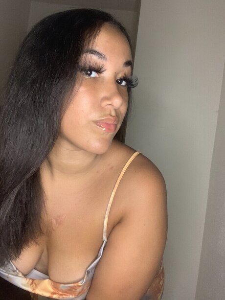 Foto desnuda filtrada de OnlyFans de Goddess Onabella