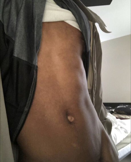 Foto desnuda filtrada de OnlyFans de Hiddenj