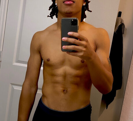 Foto desnuda filtrada de OnlyFans de 