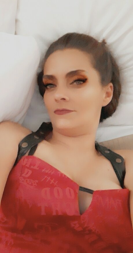 Foto desnuda filtrada de OnlyFans de Usemeup