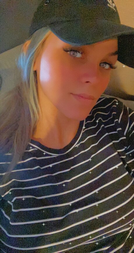 Foto desnuda filtrada de OnlyFans de Dollface